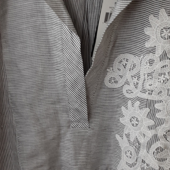 NWT *HP* Linen Lauren Ralph Lauren HiLo Size M Top - Picture 3 of 12